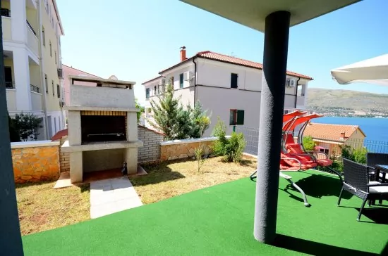 Apartmán Střední Dalmácie - Okrug Donji DA 3300 N4