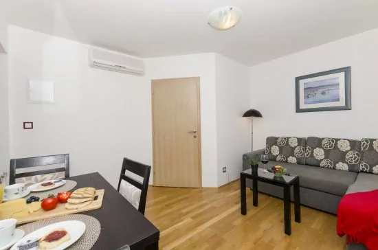 Apartmán Střední Dalmácie - Okrug Donji DA 3300 N5