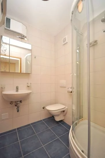 Apartmán Střední Dalmácie - Okrug Donji DA 3300 N9