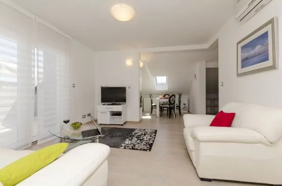 Apartmán Střední Dalmácie - Okrug Donji DA 3300 N12