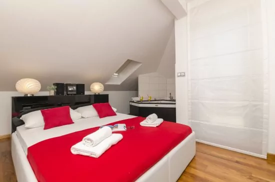 Apartmán Střední Dalmácie - Okrug Donji DA 3300 N12