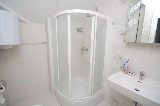 Apartmán Střední Dalmácie - Okrug Donji DA 3300 N12