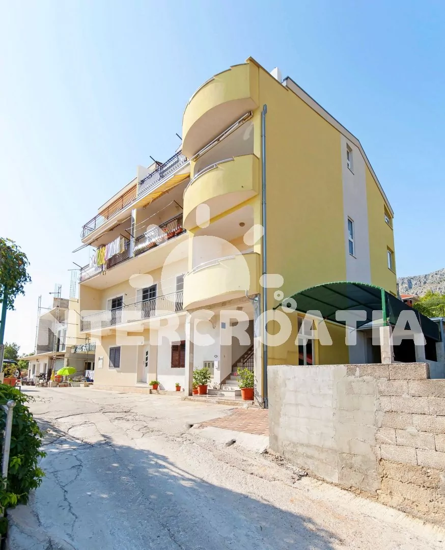 Apartmán Střední Dalmácie - Dugi Rat DA 2800 N1