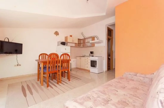 Apartmán Střední Dalmácie - Dugi Rat DA 2800 N1