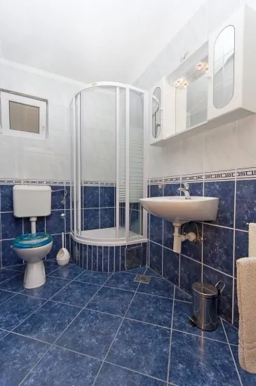 Apartmán Střední Dalmácie - Dugi Rat DA 2800 N2