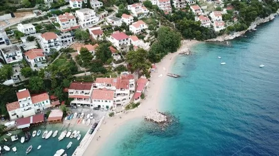 Apartmán Střední Dalmácie - Pisak DA 2302 N1