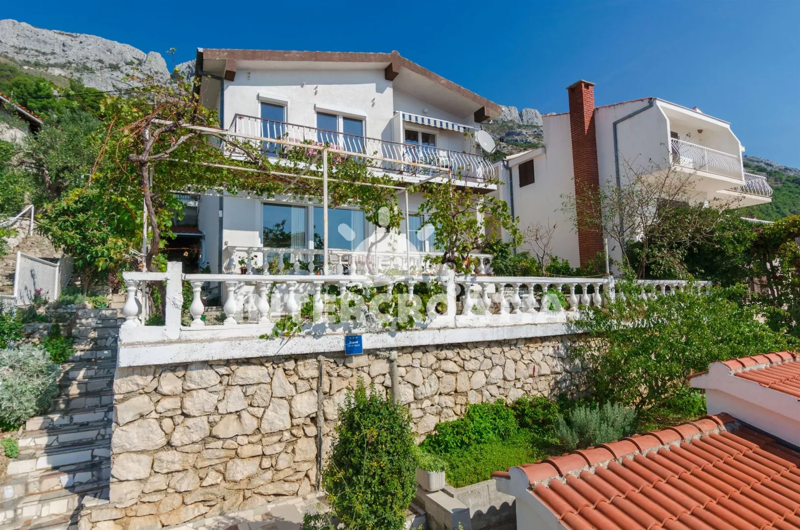 Apartmán Střední Dalmácie - Pisak DA 2303 N1