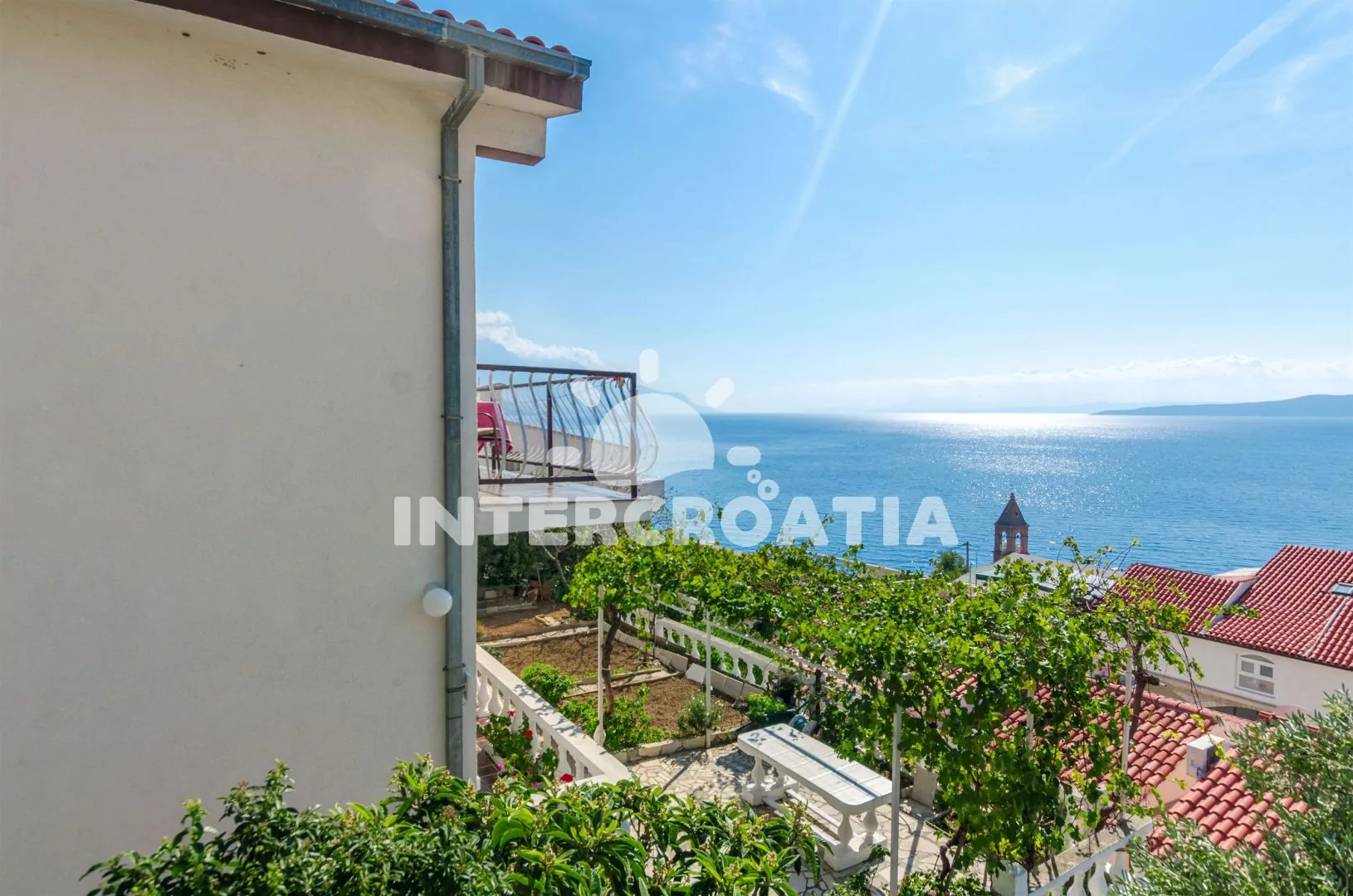 Apartmán Střední Dalmácie - Pisak DA 2303 N1