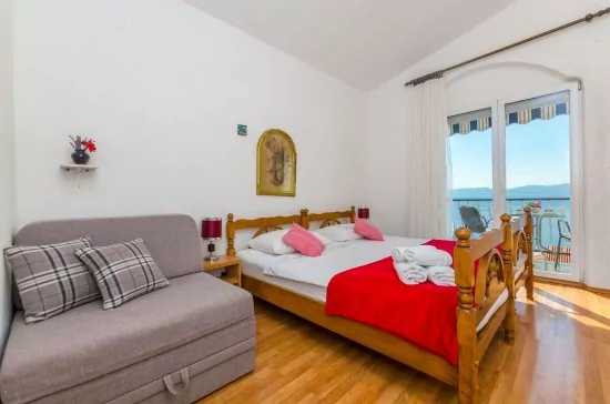 Apartmán Střední Dalmácie - Pisak DA 2303 N1