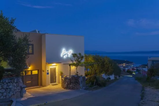 Vila s bazénem Střední Dalmácie - Makarska DA 2002 N1