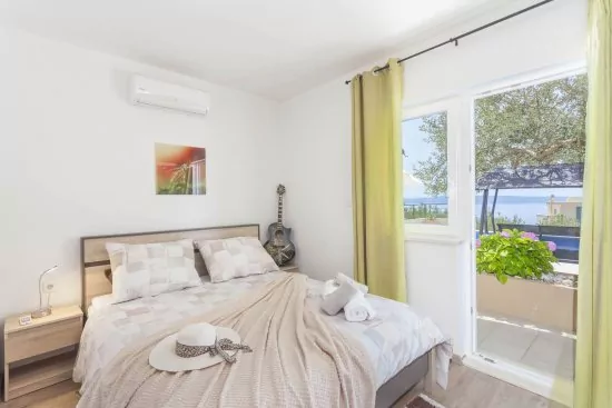 Vila s bazénem Střední Dalmácie - Makarska DA 2002 N1