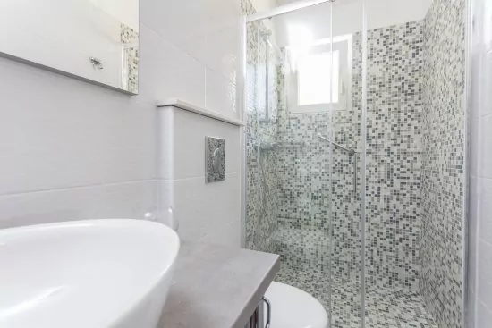 Vila s bazénem Střední Dalmácie - Makarska DA 2002 N1