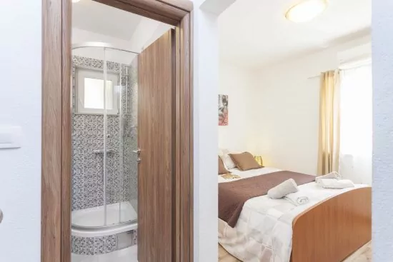 Vila s bazénem Střední Dalmácie - Makarska DA 2002 N1