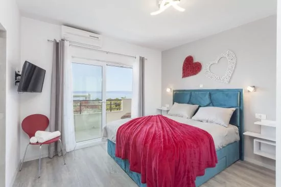 Vila s bazénem Střední Dalmácie - Makarska DA 2002 N1