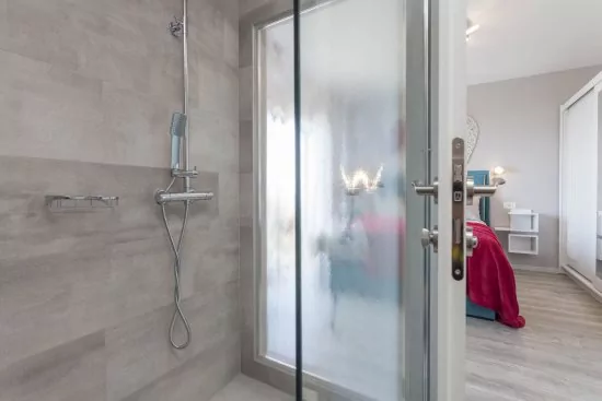 Vila s bazénem Střední Dalmácie - Makarska DA 2002 N1