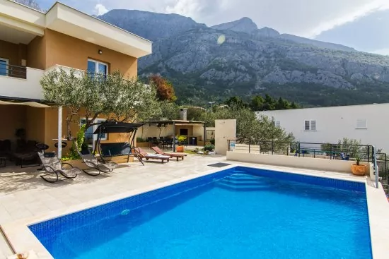 Vila s bazénem Střední Dalmácie - Makarska DA 2002 N1