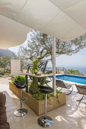 Vila s bazénem Střední Dalmácie - Makarska DA 2002 N1
