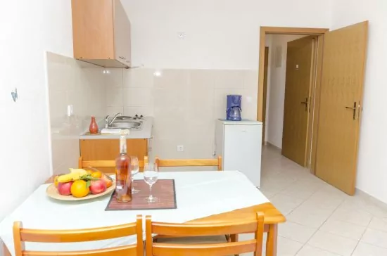 Apartmán Střední Dalmácie - Makarska DA 2004 N1