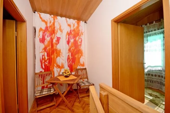 Apartmán Střední Dalmácie - Okrug Gornji DA 3301 N1