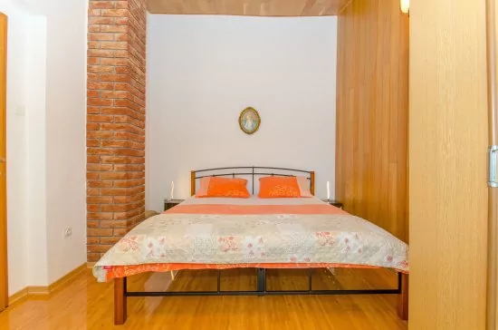 Apartmán Střední Dalmácie - Okrug Gornji DA 3301 N1