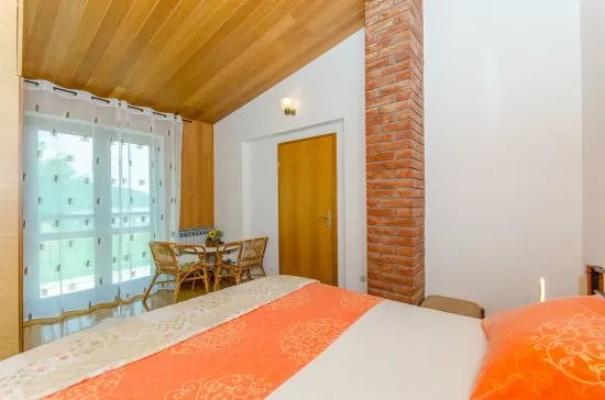 Apartmán Střední Dalmácie - Okrug Gornji DA 3301 N1