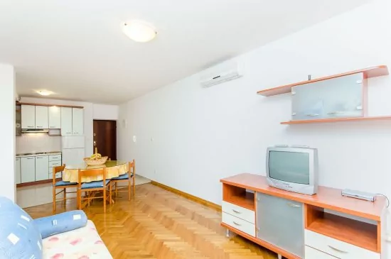 Apartmán Střední Dalmácie - Baška Voda DA 2102 N2