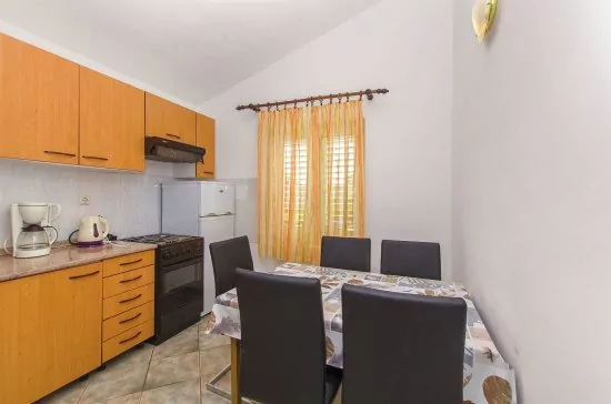 Apartmán Severní Dalmácie - Pirovac DA 4201 N1
