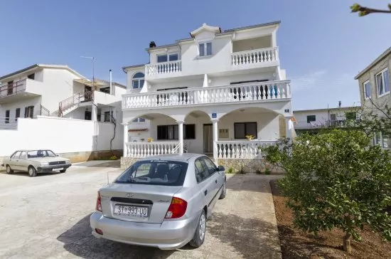 Apartmán Severní Dalmácie - Pirovac DA 4202 N2