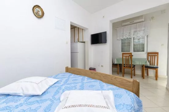 Apartmán Severní Dalmácie - Pirovac DA 4202 N3