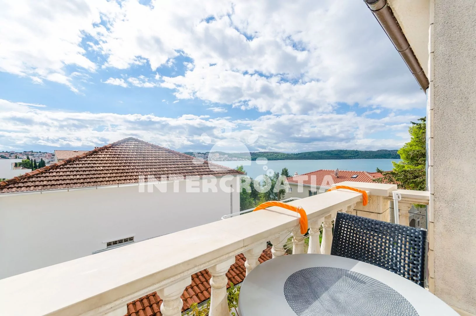 Apartmán Střední Dalmácie - Okrug Gornji DA 3307 N2