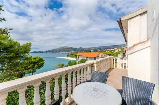 Apartmán Střední Dalmácie - Okrug Gornji DA 3307 N3