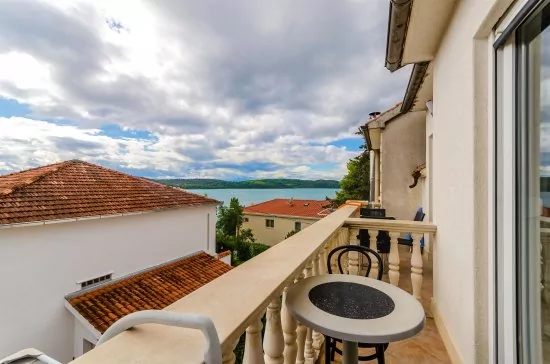 Apartmán Střední Dalmácie - Okrug Gornji DA 3307 N1