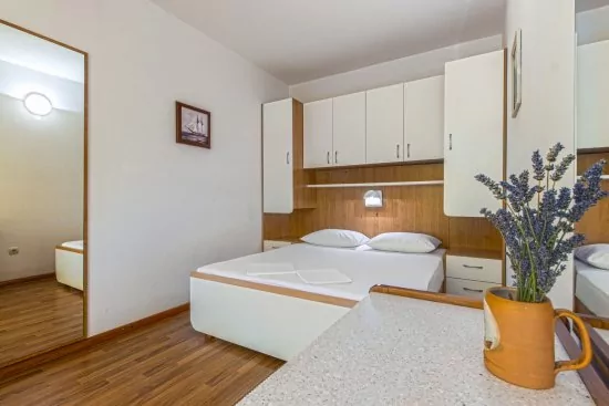 Apartmán Severní Dalmácie - Vodice DA 4235 N1