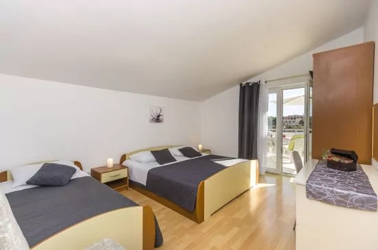 Apartmán Severní Dalmácie - Vodice DA 4103 N2