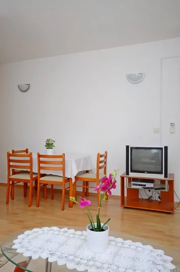 Apartmán Střední Dalmácie - Makarska DA 2006 N3