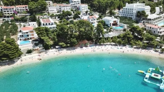 Brela letecký pohled. 