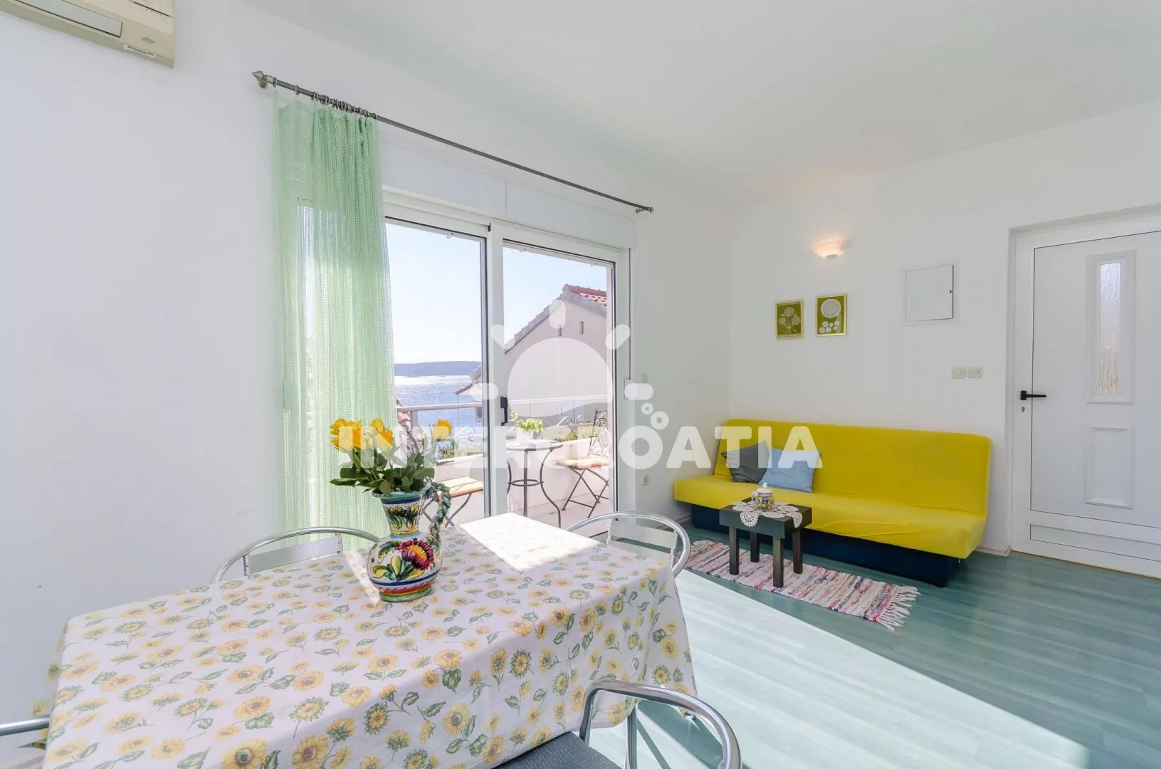 Apartmán Střední Dalmácie - Okrug Donji DA 3333 N1