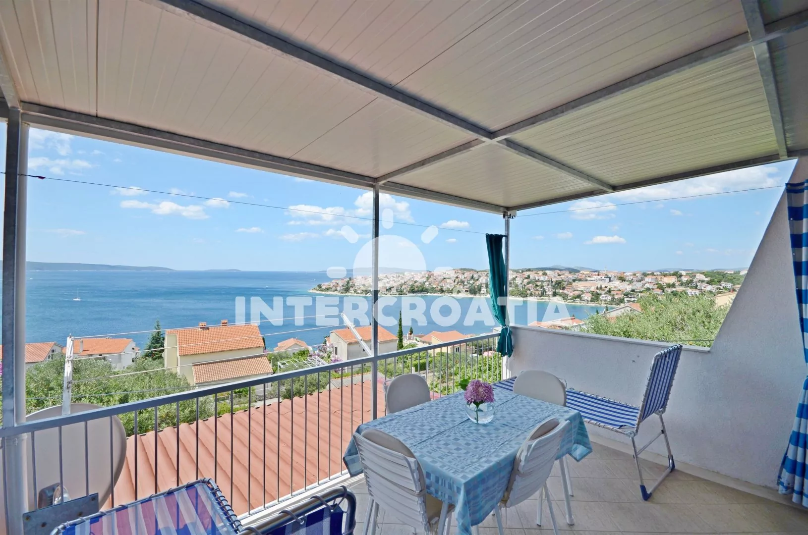 Apartmán Střední Dalmácie - Okrug Gornji DA 3303 N1