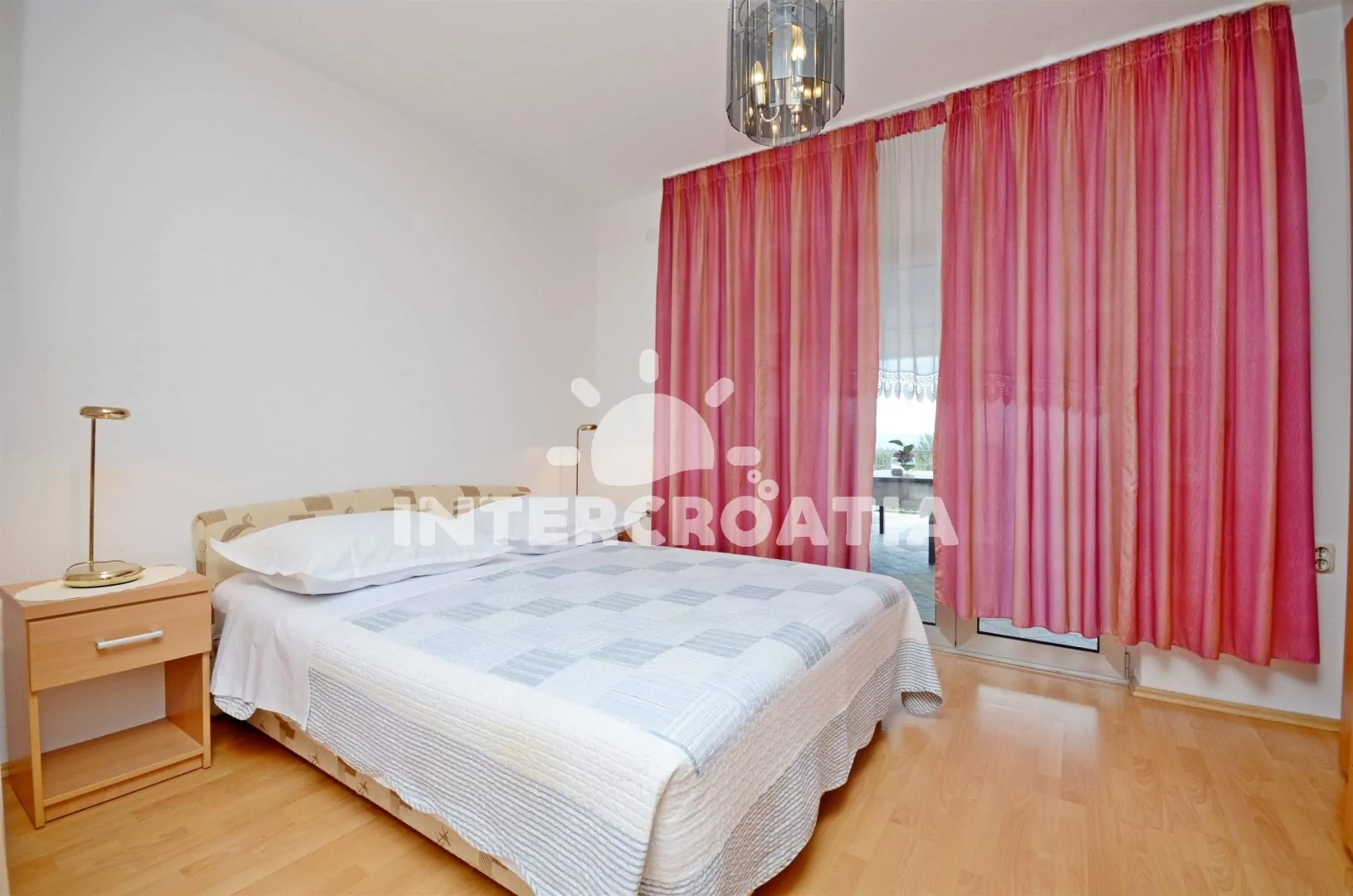 Apartmán Střední Dalmácie - Okrug Gornji DA 3303 N2