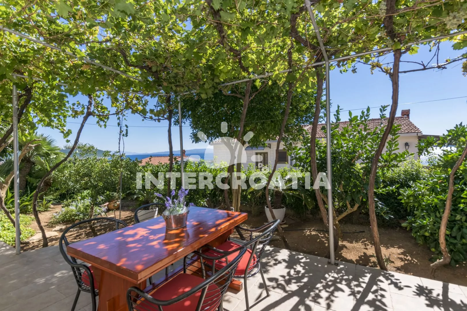 Apartmán Střední Dalmácie - Okrug Gornji DA 3304 N1