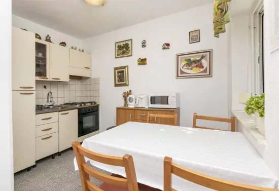 Apartmán Střední Dalmácie - Okrug Gornji DA 3304 N1