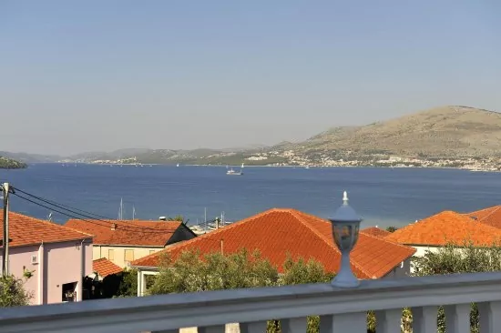 Apartmán Střední Dalmácie - Okrug Gornji DA 3316 N1