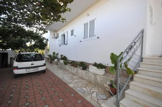 Apartmán Střední Dalmácie - Okrug Gornji DA 3316 N1