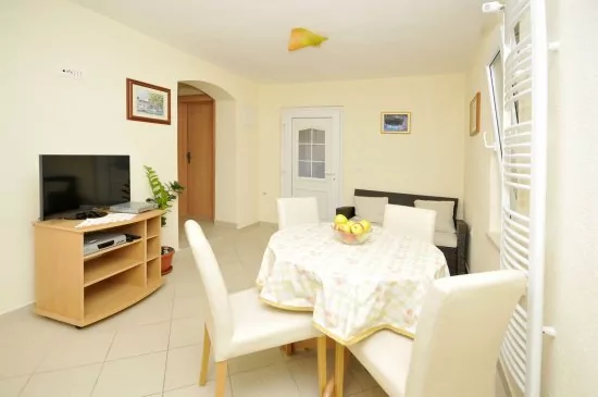 Apartmán Střední Dalmácie - Okrug Gornji DA 3316 N1