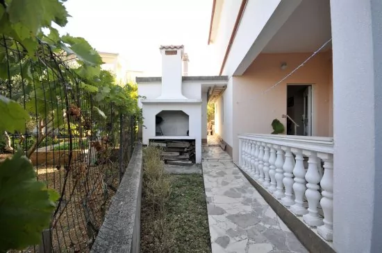 Apartmán Střední Dalmácie - Okrug Gornji DA 3316 N1