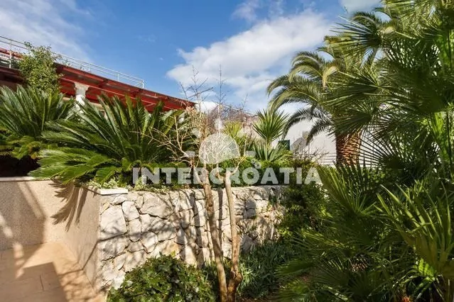 Apartmán Střední Dalmácie - Okrug Gornji DA 3304 N2