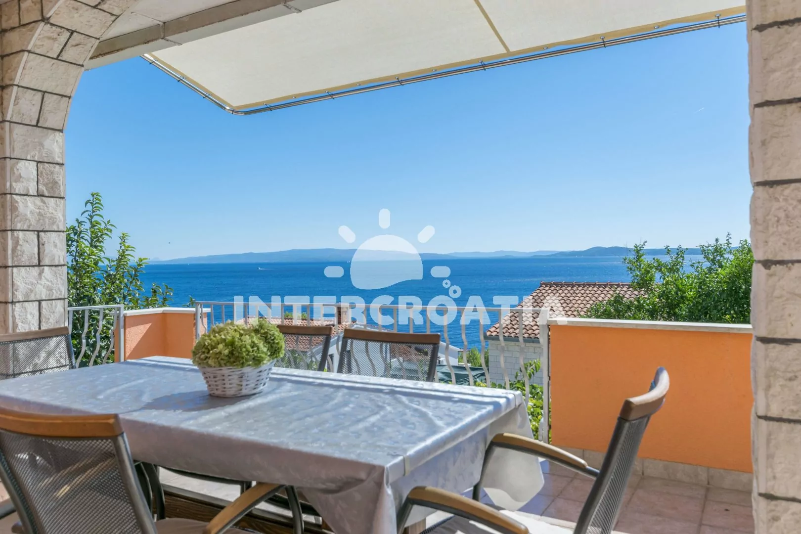 Apartmán Střední Dalmácie - Okrug Gornji DA 3304 N2