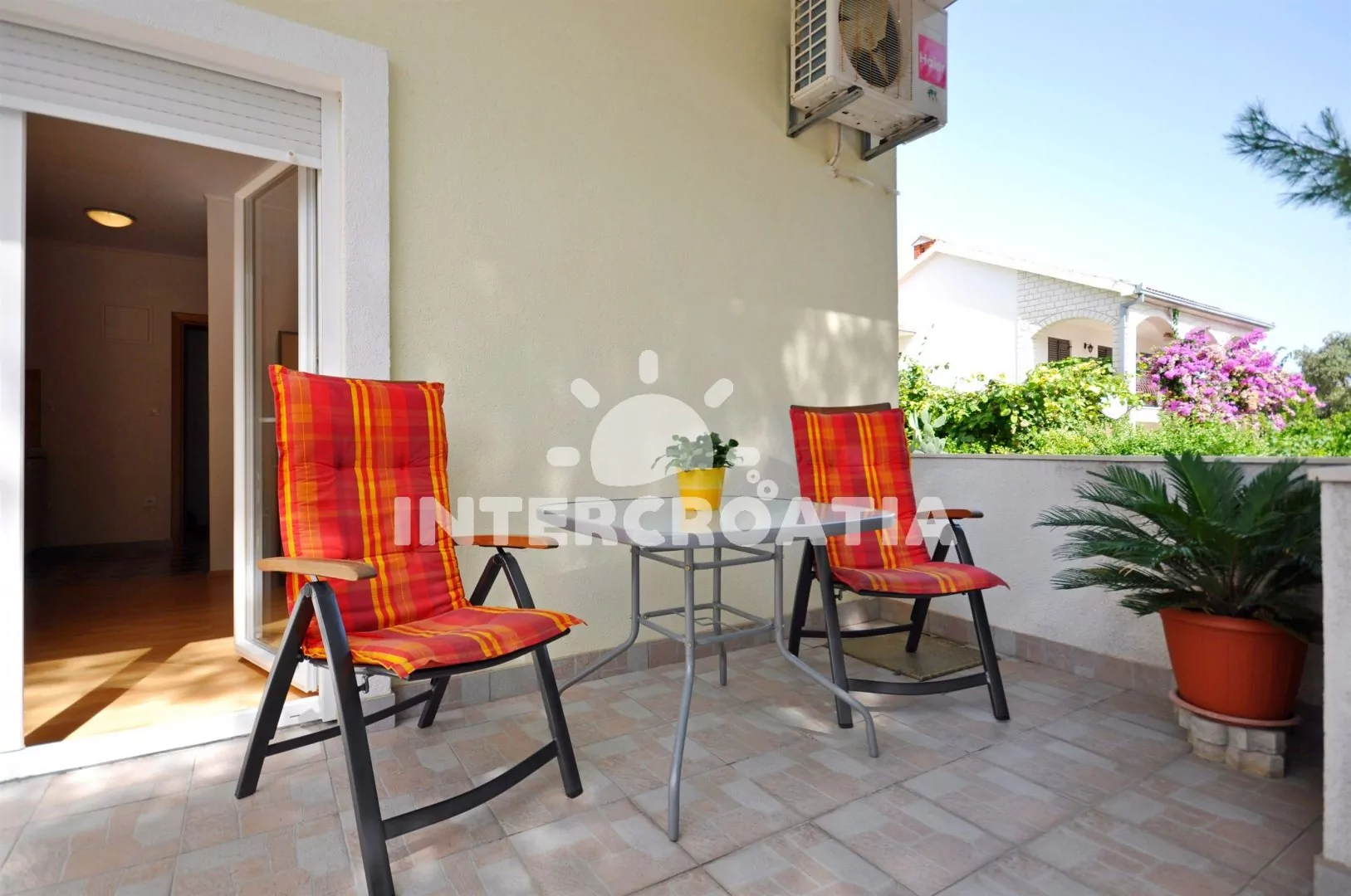 Apartmán Střední Dalmácie - Okrug Gornji DA 3323 N1