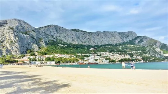 Omiš - písečná pláž