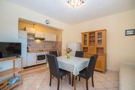 Apartmán Střední Dalmácie - Okrug Gornji DA 3305 N1